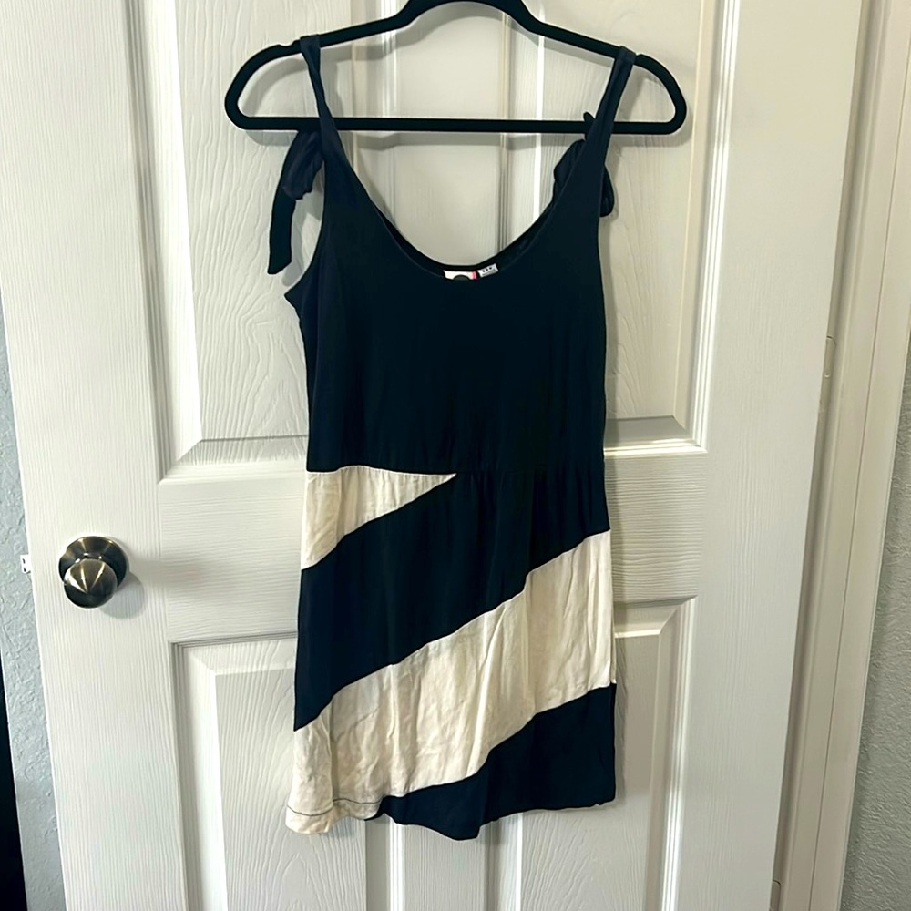 Roxy tie strap dress